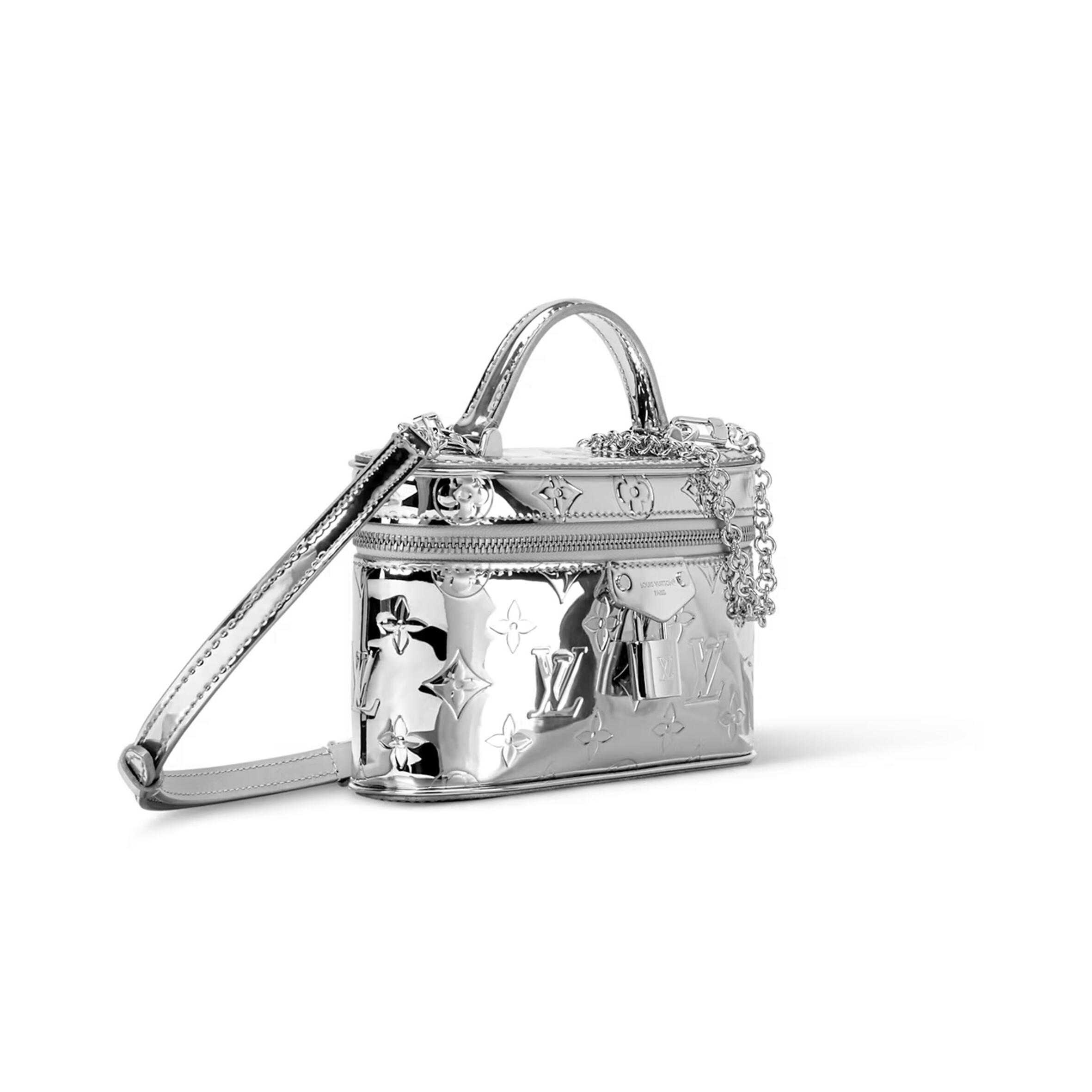 l0vis Vvtt0n vanity chain pouch m26097 (19*11.5*6.5cm)